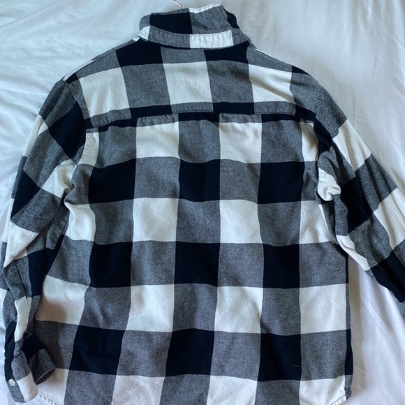 Old Navy flannel - Picture 4 of 4